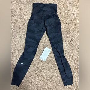 Lululemon camo leggings base pace high rise tight 25 length size 2
